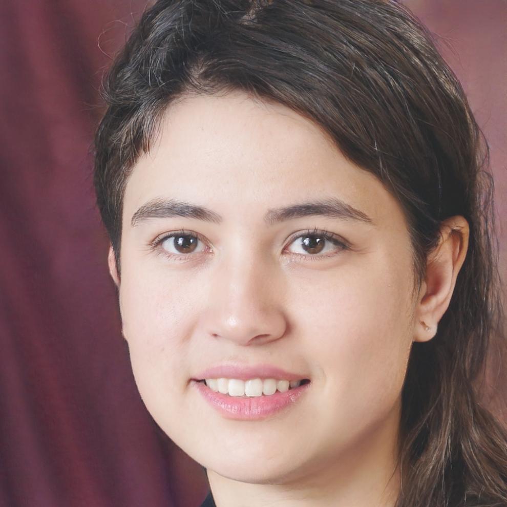 Portrait of Margot Fairweather, debt management consultant and programme facilitator